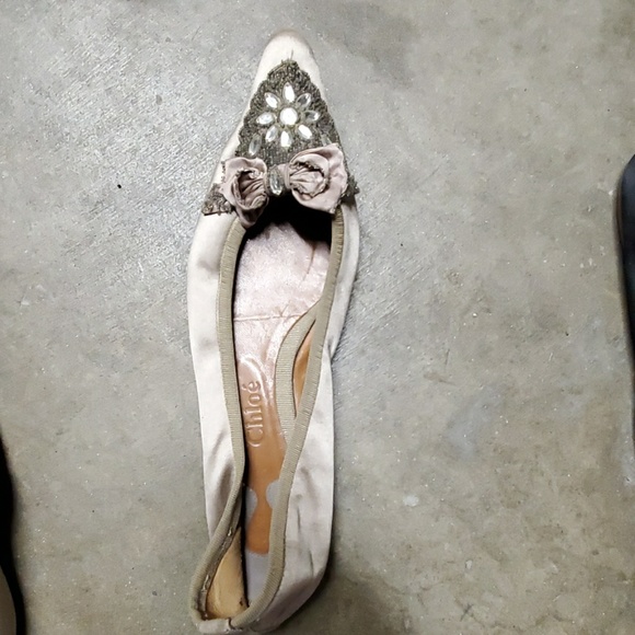 Shoes - Picture 2 of 3